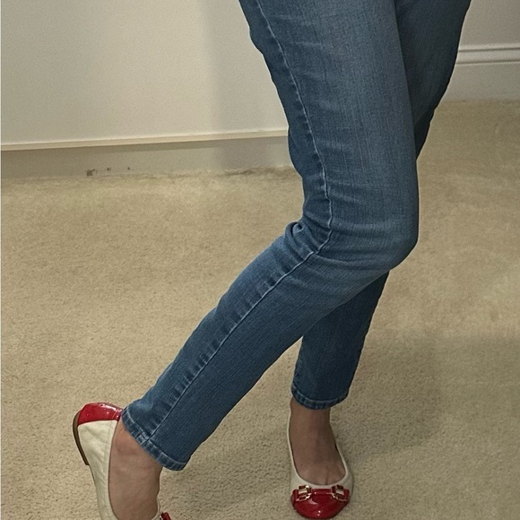 Tahari Gloria Leather Ballet flats. Cream and red size 6.5 - Picture 7 of 8